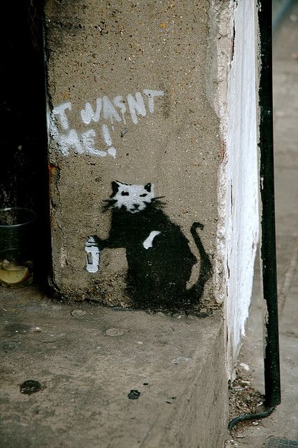 street art by Banksy .  rat. .  It wasn't me.  000 Banksy Rat, Mr Brainwash, Rodent Control, Street Art Banksy, Banksy Graffiti, Banksy Art, Graffiti Artwork, Big Cities, Urban Street Art