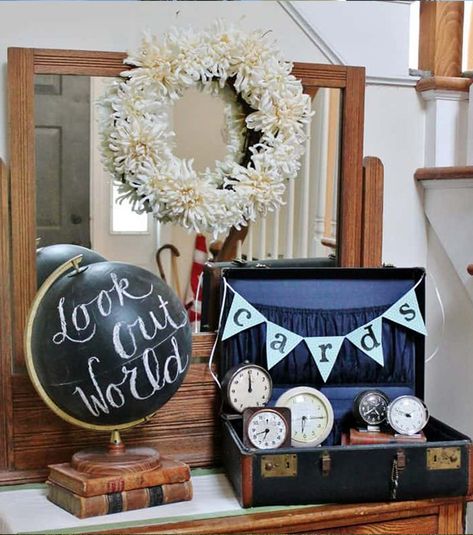 116 Graduation Party Ideas Your Grad Will Love For 2019 | Shutterfly Vintage Graduation Party, Farmhouse Thrift Store Makeovers, High School Graduation Party Decorations, College Grad Party, Vintage Graduation, Backyard Graduation Party, Outdoor Graduation Parties, Outdoor Graduation, Senior Graduation Party