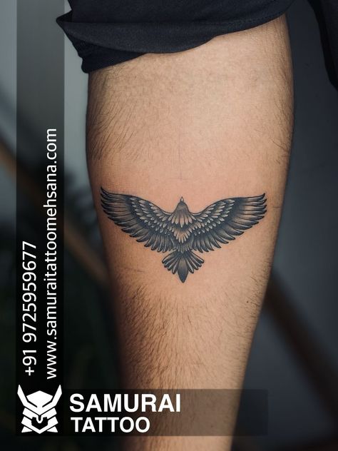 Hand Tattoo Designs Men, Boys Hand Tattoo, Small Eagle Tattoo, Adler Tattoo, Full Hand Tattoo, Hand Tattoo Designs, Bird Tattoo Wrist, Rose Tattoos For Men, Forearm Band Tattoos