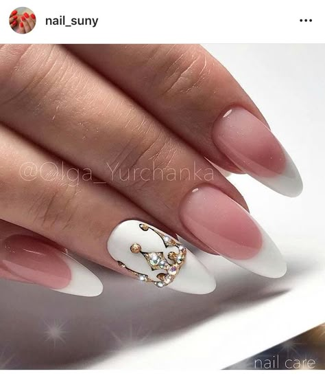 Natural French Nails, Crown Nail Art, Crown Nails, Nails With White, Wedding Nail Art Design, French Nail Art, Gold Nail, Wedding Nail, Wedding Nails Design