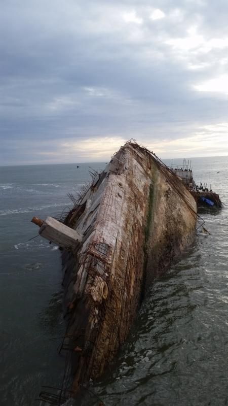 SS Palo Alto Shipwreck. Seacliff State Beach, Aptos, CA Aptos California, Pier Fishing, Shipwreck, Picnic Area, Cali, Places To See, State Parks, Favorite Places, Hiking