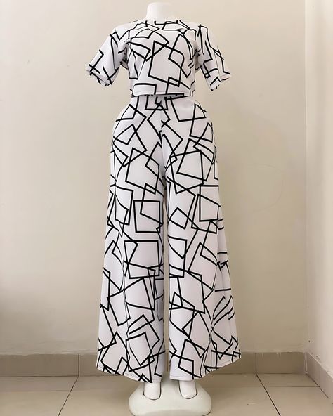 Two piece sets now available at 90,000ugx. #madeinuganda Different sizes and prints available. Shop location Mabirizi Complex B17. 0706014499 African Print Skirt Outfits, Trouser And Top, English Outfit, Ankara Skirt Styles, Simple Dress Casual, Classy Short Dresses, Come Shop With Us, Modest Dresses Fashion, African Print Skirt