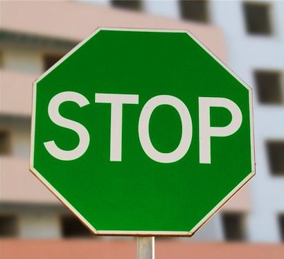 green stop sign Green Stop Sign, Mixed Signals, Stop Sign, American Indian Art, Color Of Life, Funny Clips, Best Funny Pictures, Meme Pictures, New Memes