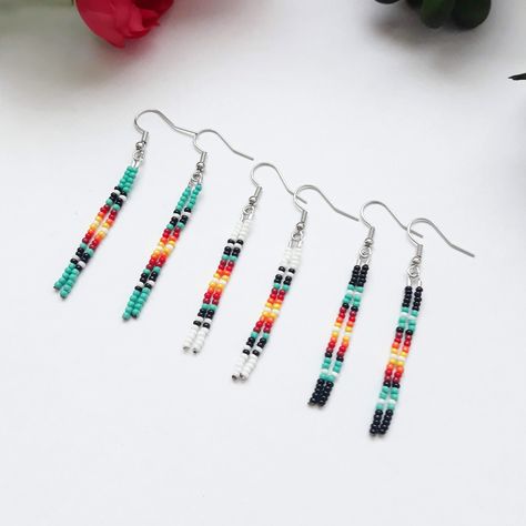 Simple Bead Earrings, Earrings Western, Surf Jewelry, Beadwork Designs, Western Earrings, Beaded Jewlery, Beaded Tassel Earrings, Diy Bracelets Patterns, Beaded Earrings Patterns