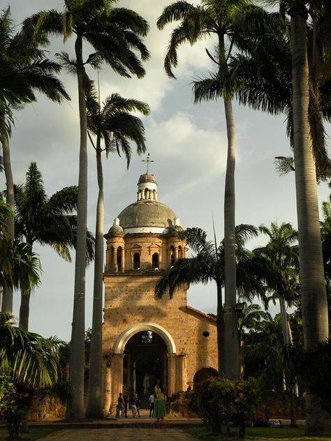 Iglesia de San Antonio, Cúcuta, Colombia Amazing Destinations, Travel Life, Tahiti, Belize, Video Chat, Travel Around The World, Luxury Travel, Where To Go, Travel Dreams