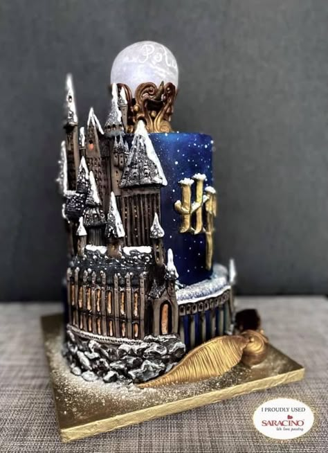 Harry Potter Cake Ravenclaw, Harry Potter Cake Ideas Birthdays, Harry Potter Castle Cake, Hogwarts Castle Cake, Harry Potter Wedding Cake, Hp Cake, Harry Potter Birthday Cake Ideas, Harry Potter Theme Cake, Harry Potter Cake Ideas