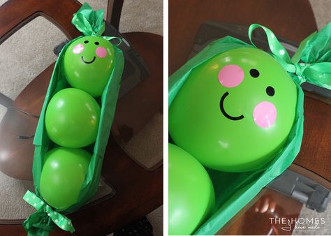 Sweet Pea Baby Shower  - Balloon Baby! Triplet Baby Shower, Sweet Pea Baby Shower, Baby Shower Sweets, Surprise Baby Shower, Baby Shower Corsage, Jungle Baby Shower, Twins Baby Shower, Shower Bebe, Baby Shower Balloons