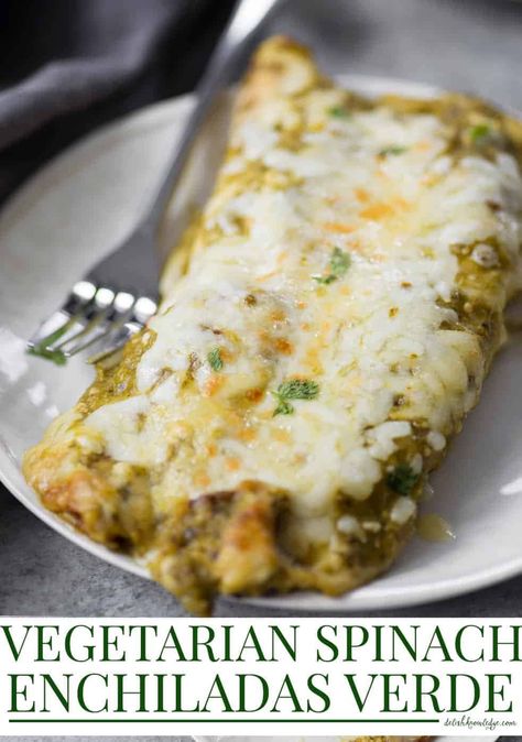 Healthy Enchiladas, Salsa Verde Enchiladas, Verde Enchiladas, Veggie Entrees, Green Enchiladas, Pepperjack Cheese, Spinach Enchiladas, Meatless Dinners, Green Chili Sauce