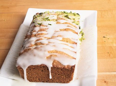 This Lemon Pistachio Loaf Pairs Delightfully With an Afternoon Cup of Tea Pistachio Loaf Cake, Pistachio Loaf, Lemon Breakfast, Lemon Pistachio, Lemon Ricotta Cake, Lemon Bread, Fall Comfort Food, Baking Cakes, Warm Cake