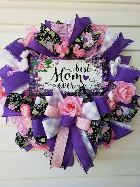 Mothers Day Wreaths, Decorative Wreaths, Mothers Day Baskets, Burlap Mesh Wreath, Floral Door Wreaths, Deco Mesh Wreaths Diy, Straw Wreath, Wreath Door Hanger, Places To Be