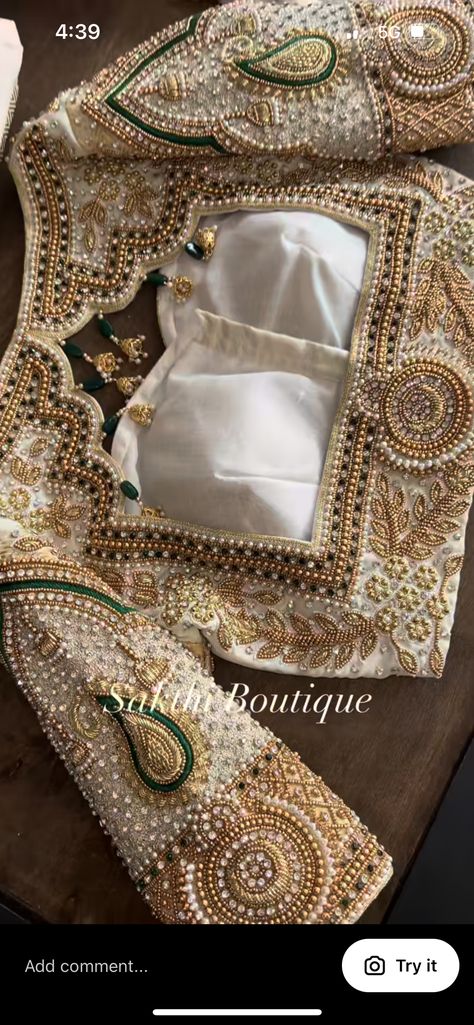 Heavy Handwork Blouse Design, Heavy Aari Work Blouse Wedding, Aari Work Dupatta Designs, Bridal Blouse Designs Back, Nikkah Saree, Trendy Aari Work Blouse Designs, Latest Bridal Blouse Designs Heavy Work, Bridal Blouse Designs Heavy Work, Work Blouse Designs Latest