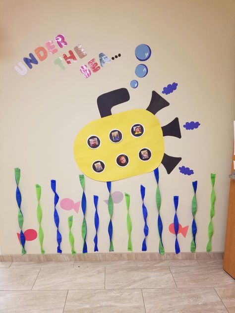 Submarine bulletin board Submarine Bulletin Board, Magic Classroom, Teacher Bulletin Boards, Theme Board, Toddler Teacher, Fish Ideas, Classroom Bulletin Boards, Board Decoration, Sea Theme