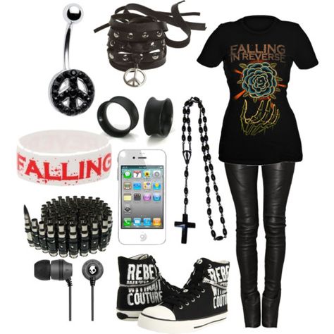 Falling in reverse I want this expect the belt Falling In Reverse Concert Outfits, Falling In Reverse Concert, Band Merch Outfits, Outfit Emo, Band Clothes, Goth Grunge Outfits, Chloe Clothing, Band Outfits, Rocker Girl