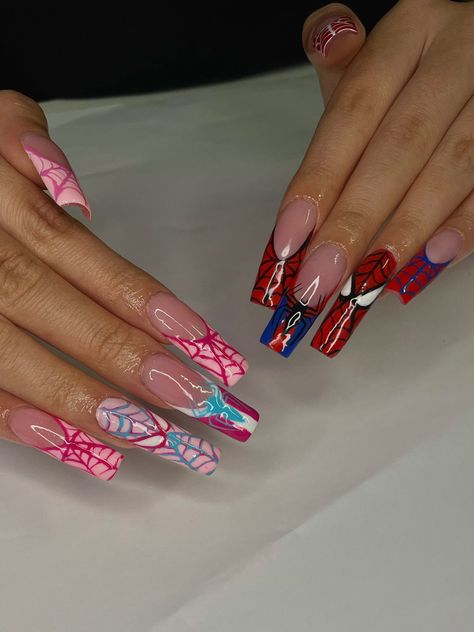 spiderman nails @ thenailzbyg on insta Spiderman Nails, Marvel Nails, Art Spiderman, Gel X Nails, X Nails, Tapered Square Nails, Halloween Acrylic Nails, Grunge Nails, Work Nails