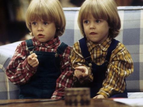 PSA: The twin little boys from ‘Full House’ are very grown and hot now Full House Funny, Full House Tv Show, Full House Quotes, House Cast, Uncle Jesse, House Funny, John Stamos, Fuller House, Workout Music