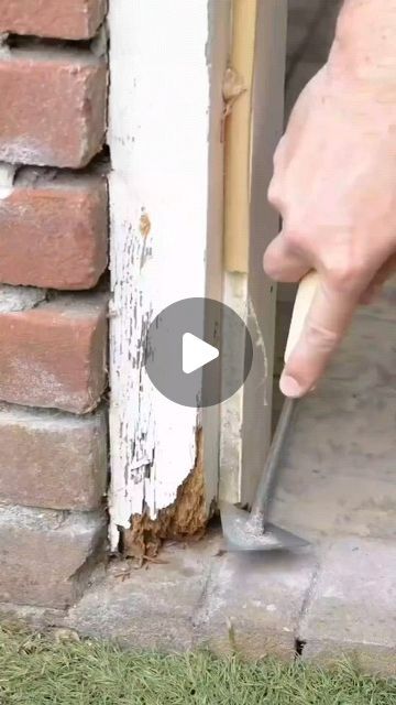 Easy Diy Hacks, Diy Woodworking Projects, Wood Repair, Diy Crafts Life Hacks, Hemma Diy, Diy Casa, Carpentry Diy, Fotografi Editorial, Diy Holz