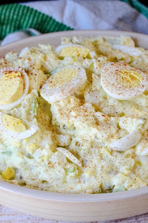 Quick Potato Salad, Pressure Cooker Potatoes, Old Fashioned Potato Salad, Pressure Cooking Today, Pressure Cooking Recipes, Electric Pressure Cooker Recipes, Moms Cooking, Just A Pinch Recipes, Summer Side Dishes