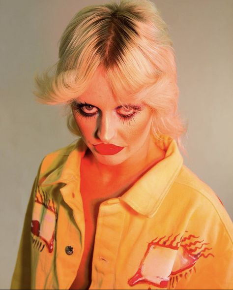 Amyl And The Sniffers Aesthetic, Paula Yates, Amy Taylor, Edgy Makeup, Women In Music, Toxic People, Pop Punk, Post Punk, People Photography