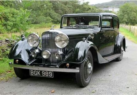 Bentley Car, Super Luxury Cars, Classic Collection, Bentley, Vintage Cars, Luxury Cars, Antique Cars, Classic Cars, Cars