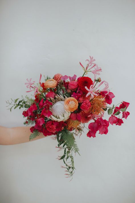 Bougainvillea Bouquet, Ebell Long Beach, Bougainvillea Wedding, Beach In California, Protea Bouquet, Bouquet For Wedding, Wedding Planner App, Honeymoon Style, Ibiza Wedding