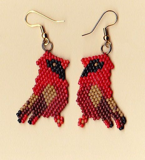 Cardinal Jewelry, Cardinal Earrings, Beaded Birds, Seed Bead Projects, Beading Crafts, Native Beadwork, Beadwork Patterns, Red Cardinal, Bead Stitching