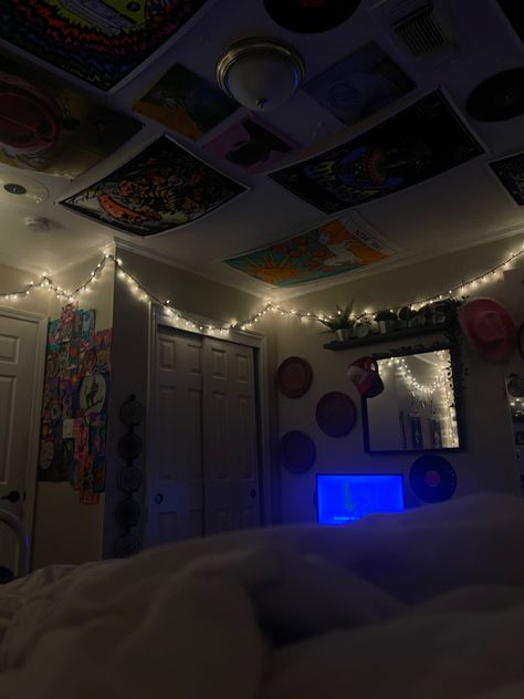 hippie room, hippie, BoHo, Room inspo, vinyl, posters, cowboy hat, coloring pages, stoner, decor, mirrors, witchy, room, posters, neon, toasters, happy, posters, aesthetic, plants, aesthetic, room, teenage girl room Aesthetic Room Ideas For Stoners, Room Inspo Vinyl, Stoners Room, Happy Posters, Hippie Room, Witchy Room, Teenage Girl Room, Aesthetic Plants, Plants Aesthetic