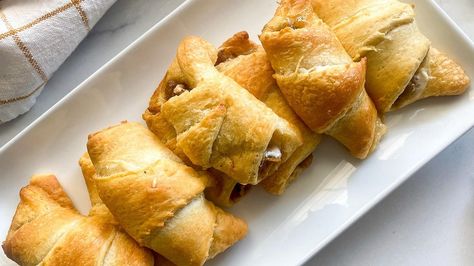 Make With Crescent Rolls, Crescent Roll Recipe, Hot Dog Crescent Rolls, Best Sweet Potato, Canning Sweet Potatoes, Festive Appetizers, Crescent Roll Recipes, Appetizers Easy Finger Food, Roll Recipes