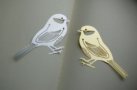 "Bird Marker" bookmark by HOMMIN STUDIO (Sweden) | Material: Metal Sheet (Brass/Stainless Iron) | Dimensions: 58mm x 91mm x 0.2～0.3mm | SOURCE: http://hommin.bigcartel.com/product/bird-marker-x-5 → #Bird #Bookmark #HomminStudio Marker Bookmark, Bird Bookmark, Metal Bookmarks, Metal Sheet, Song Bird, Lariat Necklace, Art Reference Photos, Sweden, Art Reference