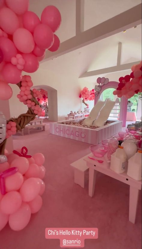 Hello Kitty Slumber Party, Hello Kitty Sleepover, Sanrio Birthday Party, Hello Kitty Baby Shower, Pink Birthday Decorations, Hello Kitty Birthday Theme, Hello Kitty Baby, Birthday Goals, Sleepover Birthday Parties