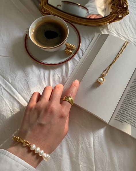 Coffee And Jewelry, Jewelry Product Shots, Product Shots, Jewelry Photoshoot, Book Jewelry, Illustration Fashion Design, Beige Aesthetic, Hump Day, Old Money Aesthetic