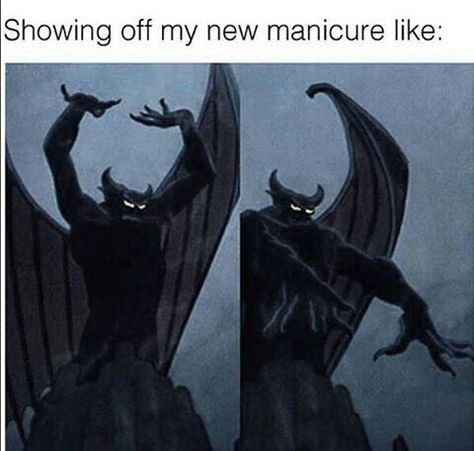 I can't breathe so true this is from Fantasia Disney Humor, Halloween Meme, Cool Memes, Humor Disney, Goth Memes, Lol So True, Makeup Memes, Animation Disney, Halloween Memes