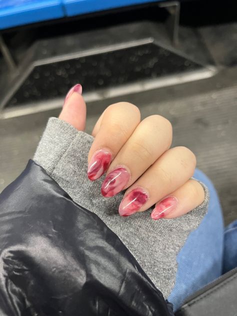 Red Nails Acrylic Marble, Red Marble French Tip Nails, Marble Vacation Nails, Red Marble Nails Acrylic Short, Red White Marble Nails, Red Marmor Nails, Pink And Red Marble Nails, Dark Red Marble Nails, Marble Valentines Nails