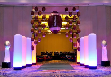 Atlantis Super Bowl XLIV Party Entrance | Flickr - Photo Sharing! Sports Themed Party Games, Sports Centerpieces, Entertainment Decor, Bar Mitzvah Themes, Football Banquet, Silver Wedding Decorations, Mitzvah Decor, Bar Mitzvah Party, Party Entrance