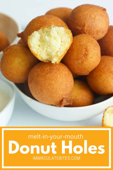 Cake Donut Holes Recipe, Homemade Timbits, Drop Donuts Recipes, Donut Bites Recipes, Donut Holes Recipe Baked, Doughnut Holes Recipe Easy, Diy Donut Holes, Baked Doughnut Holes Recipe Easy, Easy Donut Holes Recipe