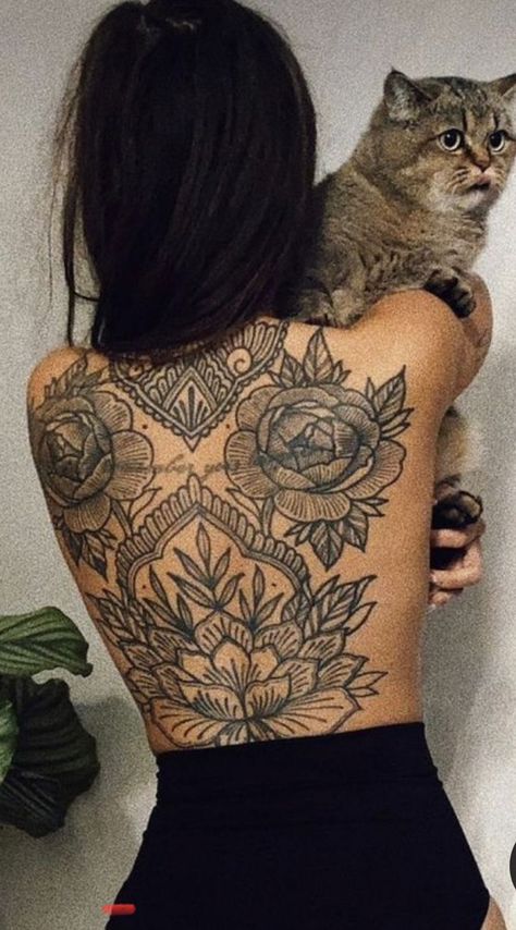 Traditional Back Tattoo, 42 Tattoo, Backpiece Tattoo, Stomach Tattoos Women, Upper Back Tattoos, Back Piece Tattoo, Full Back Tattoos, Pieces Tattoo, Feminine Tattoo