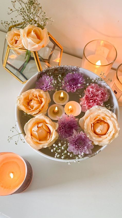 1,273 Likes, 55 Comments - Rohina | AA Living (@rohina) on Instagram: “How to make the perfect floating flowers and candles centrepiece ✨🌸🕯 Works beautifully for an…” Floating Flower Centerpieces, Flowers And Candles, Diwali Decor, Diwali Diy, Floating Flowers, Candle Centerpieces, Floating Candles, Diwali Decorations, Centre Pieces