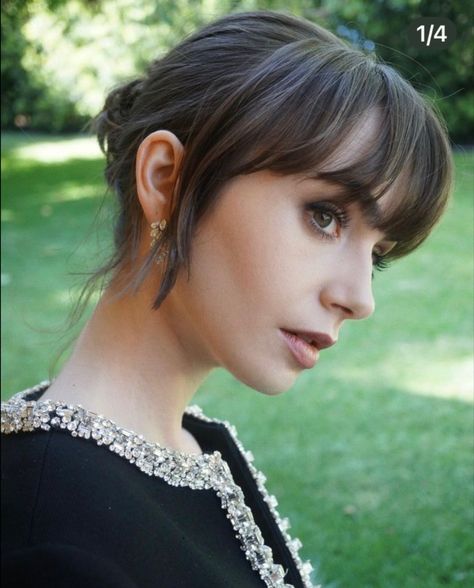 Emily In Paris Style, Lily Collins Hair, Emily In Paris Fashion, Emily In Paris, Lily Collins, About Hair, Beauty Secrets, Hairstyles With Bangs, Hair Inspo