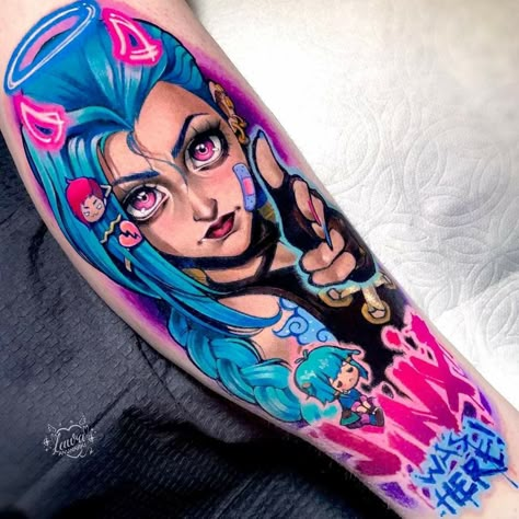 Jinx Arcane Tattoo, Laura Annunaki, Jinx Tattoo, Arcane Tattoo, Laura Anunnaki, Arcane Series, Glow Tattoo, Brazilian Tattoo, Jinx And Ekko