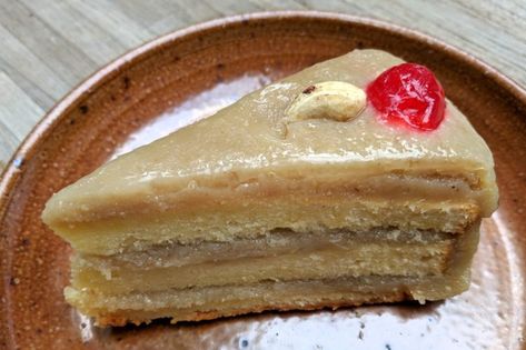 Cashew Cake Recipe Aruba, Cashew Cake, Aruba Food, Dutch Cookies, Speculoos Cookie Butter, Visit Aruba, Island Cake, Nut Cake, Best Cookies Ever