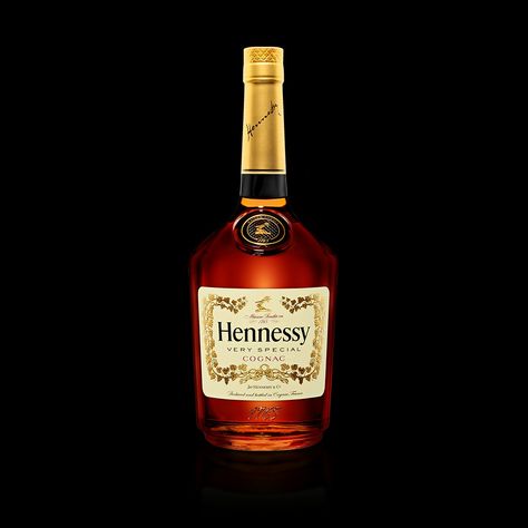 Johnnie Walker Double Black, Hennessy Very Special Cognac, Hennessy Bottle, Hennessy Vs, Types Of Frosting, Liquor Bottle Labels, Bottle Label Template, Alcohol Bottles, Edible Images