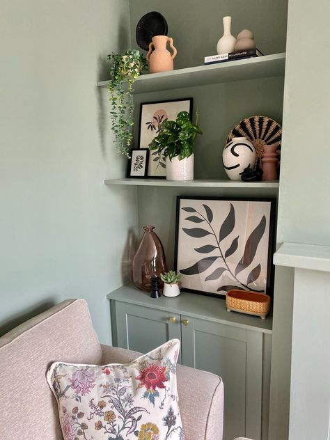 Decorate An Alcove, Built In Alcove, Alcove Decor, Alcove Shelf, Alcove Ideas Living Room, Alcove Ideas, Picture Wall Living Room, Alcove Shelves, Alcove Cabinets