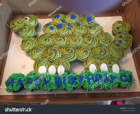 Dinosaur Shaped Cupcake Cake, 3 Shaped Dinosaur Cake, Dinosaur Cupcakes Pullapart, Diy Dinosaur Cupcake Cake, Dinosaur Shaped Cupcakes, Dinosaur Cupcake Cake Template, Dinosaur Cake Cupcakes, Dinosaur Birthday Cupcake Cake, Dino Cupcake Cake Pull Apart