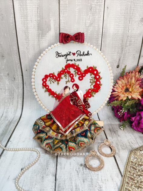 Punjabi couple with gorgeous outfits made of fabric to give 3D effects Felt Clips, Punjabi Couple, Gorgeous Outfits, Double Heart, Embroidery Hoop, Heart Design, Red Flowers, Felt, Embroidery