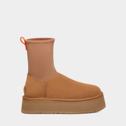 Boot For Women, Platform Shoe, Sheepskin Boots, Ugg Classic, Classic Boots, Classic Mini, Ugg Australia, Platform Boots, Suede Heels