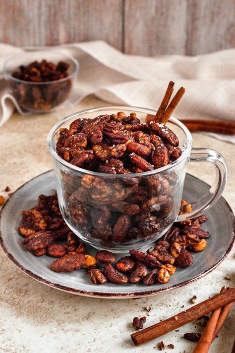 Roasted Nut Recipes, Roasted Nuts Recipe Savory, Roasted Nuts Recipe, Apple Pie Smoothie, Cinnamon Granola, Tuna Cakes, Gifts 2023, Chocolate Chip Cookie Cake, Nut Recipes