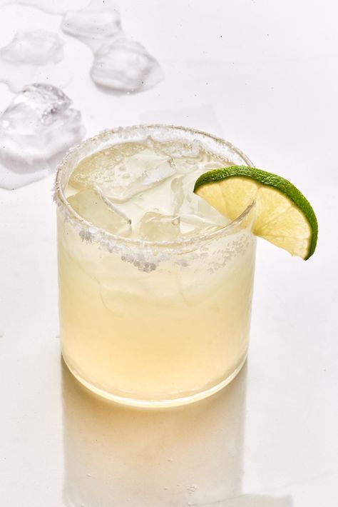 Margarita Recipe Without Triple Sec Margarita Recipes Without Triple Sec, Margarita Without Triple Sec, Simple Margarita Recipes, Margarita Simple Syrup, Basic Guacamole Recipe, Lavender Lemon Drop, Fall Chex Mix Recipes, Simple Margarita, Lemon Drop Recipe