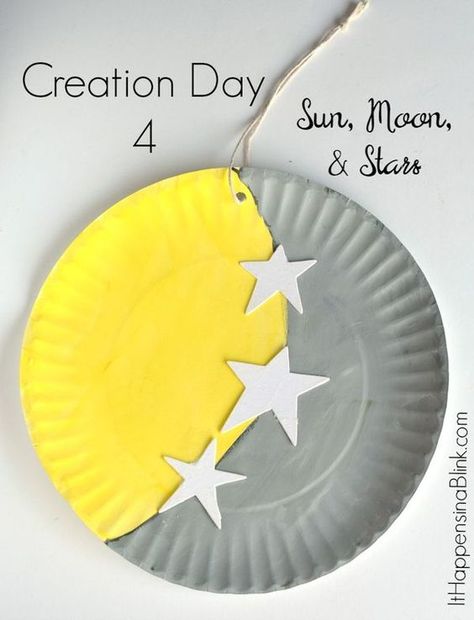 Creation Classroom Decorations, Study Lesson, 7 Days Of Creation, Sunday School Projects, Children's Church Crafts, Bible Story Crafts, Days Of Creation, Sun Moon And Stars, Sunday School Crafts For Kids