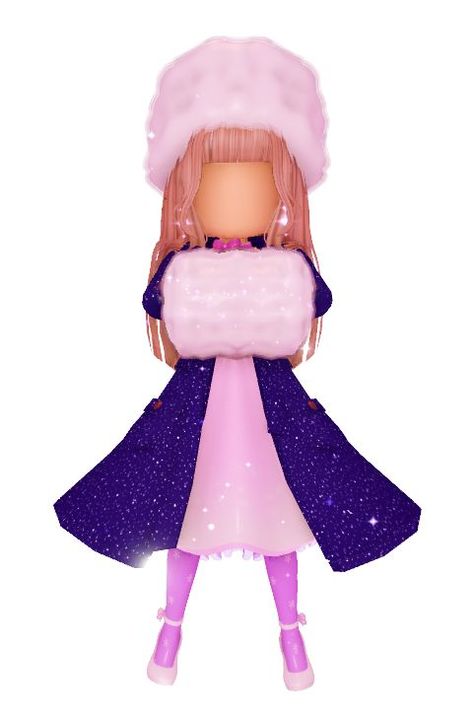 Royale High Sets, 2d Game Art, Royal Clothing, Aesthetic Roblox Royale High Outfits, Royale High, Full Set, Game Art, Aurora Sleeping Beauty, Outfit Ideas