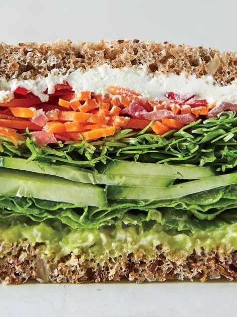 Veggie Sandwich Recipes, Veggie Sandwiches, Food Sandwiches, Vegetarian Sandwich, Veggie Sandwich, Pickled Vegetables, Sandwiches And Wraps, Picnic Food, Picnic Foods