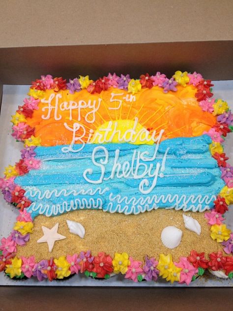 Luau pull apart cake Luau Pull Apart Cupcakes, Luau Cake Decoration, Beach Pull Apart Cupcake Cake, Summer Pull Apart Cupcake Cake, Luau Cupcake Cake, Luau Cookie Cake, Pull Apart Cupcake Ideas, Surfboard Cake, Shaped Cupcakes